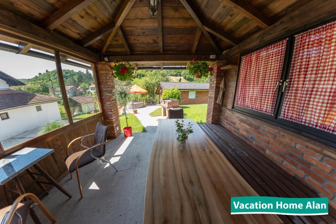 Vacation Home Alan 2 Kulen Vakuf Exteriér fotografie