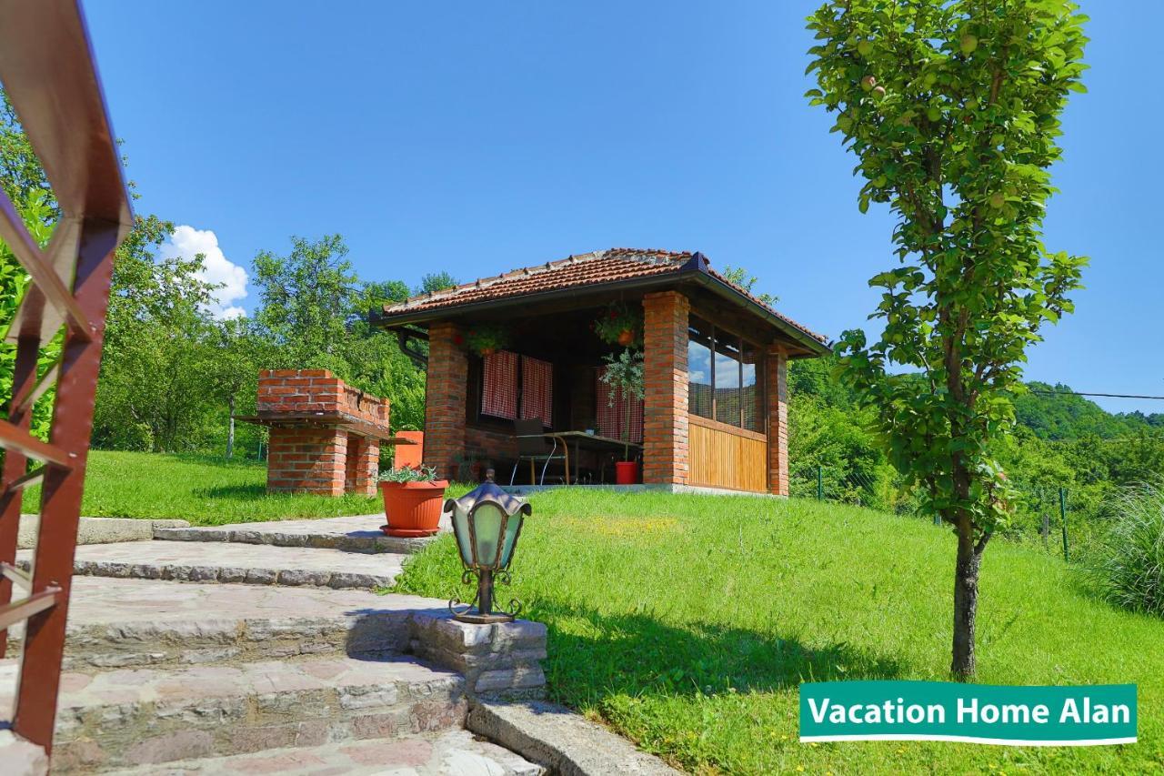 Vacation Home Alan 2 Kulen Vakuf Exteriér fotografie