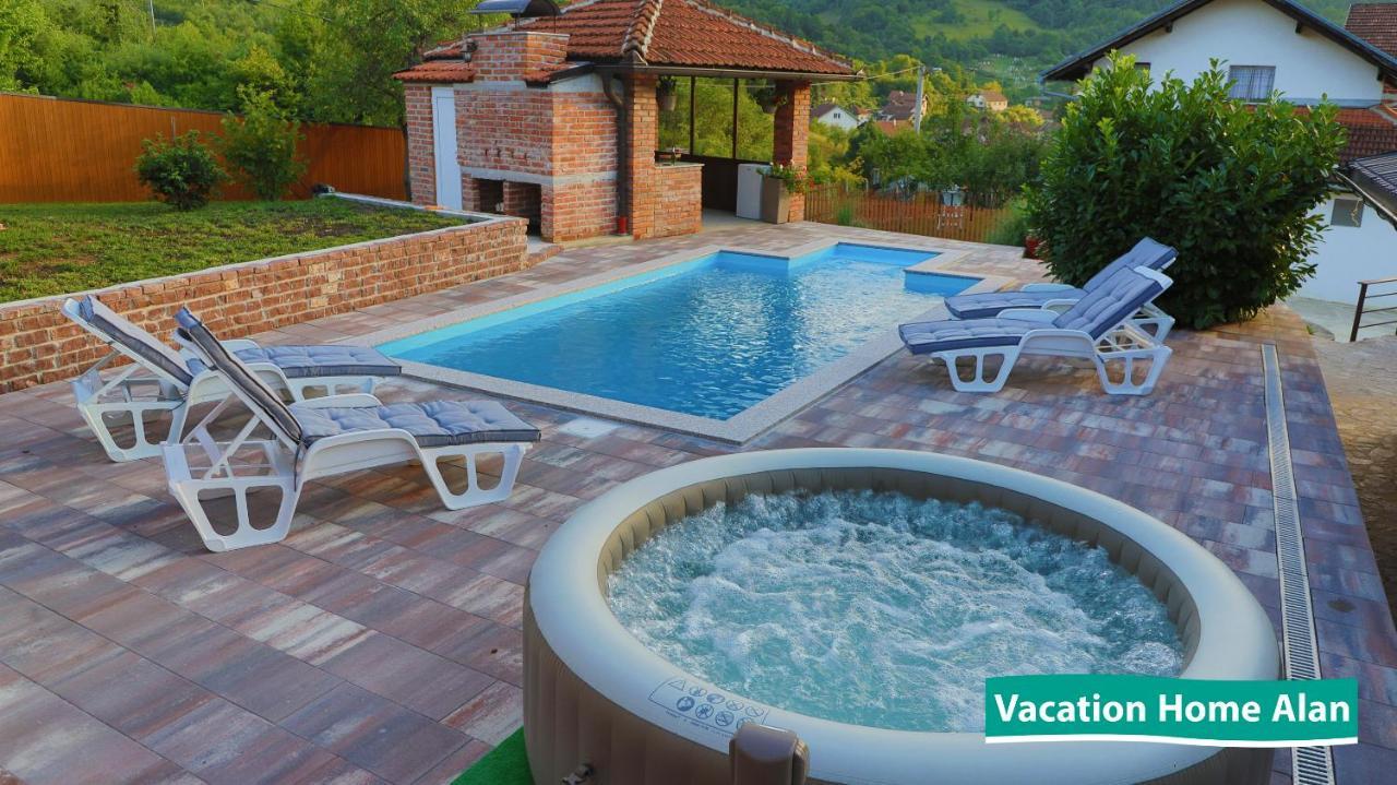 Vacation Home Alan 2 Kulen Vakuf Exteriér fotografie
