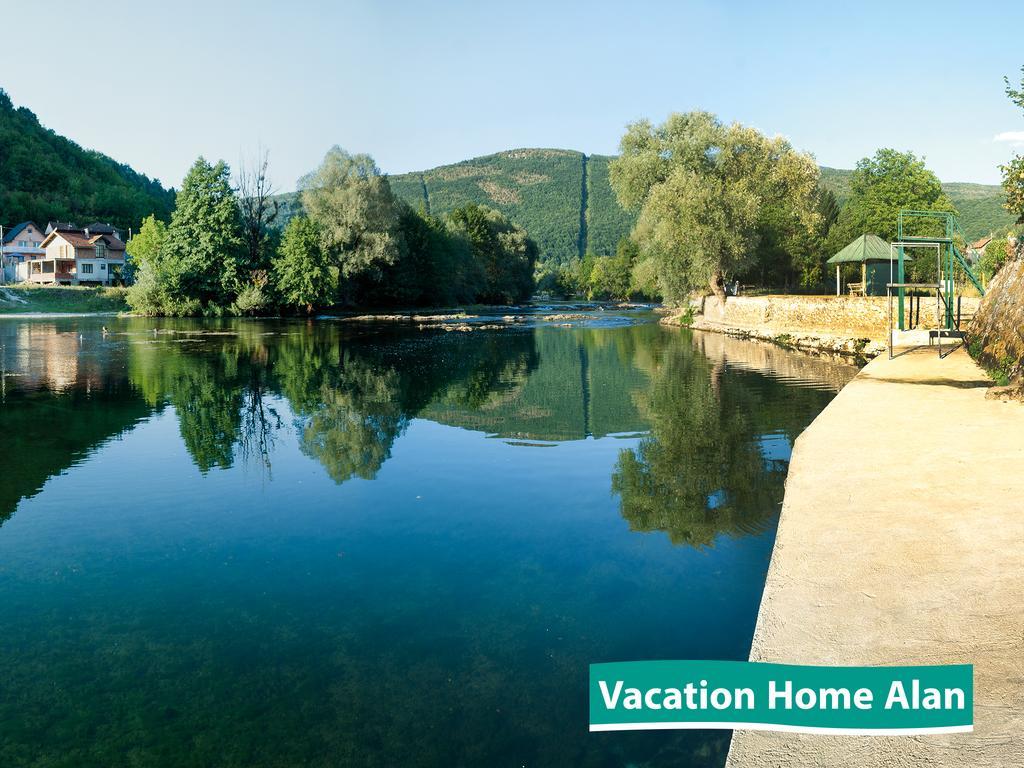 Vacation Home Alan 2 Kulen Vakuf Exteriér fotografie