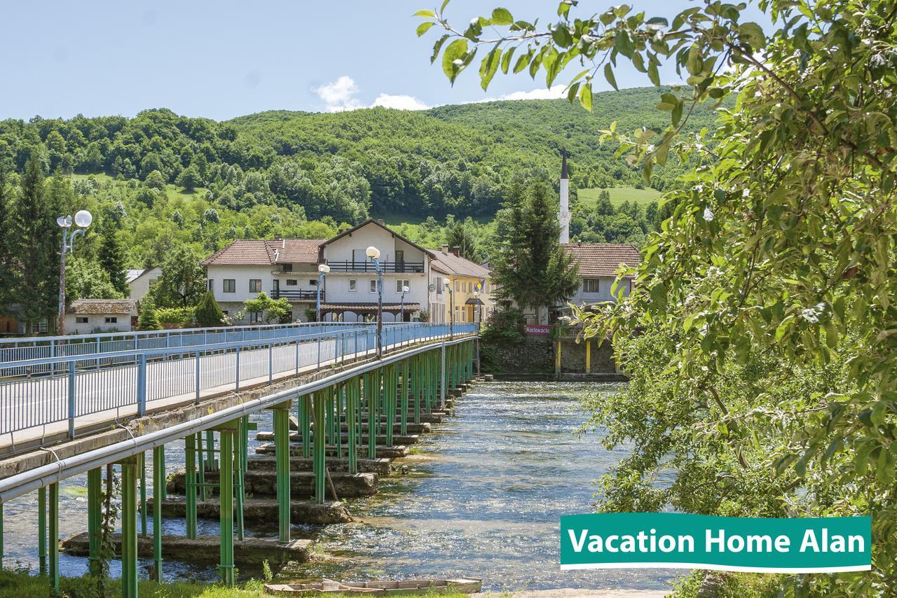 Vacation Home Alan 2 Kulen Vakuf Exteriér fotografie