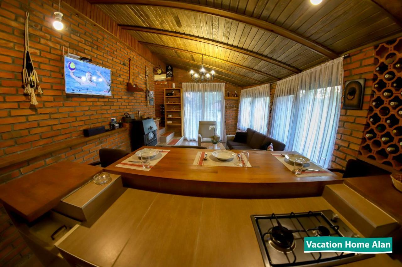 Vacation Home Alan 2 Kulen Vakuf Exteriér fotografie